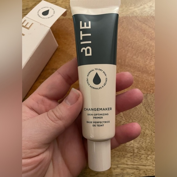 NEW bite Changemaker Skin Optimizing Primer - Picture 2 of 3